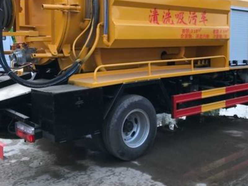 四方区投马桶，疏通下水道，维修马桶漏水，换阀门水管
