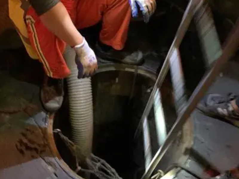 四方区疏通马桶【快速上门、价低】机械投管道，下水道