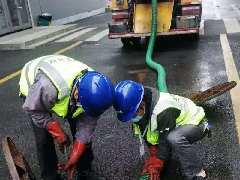 四方专业管道疏通,疏通下水道,马桶,地漏,蹲坑等